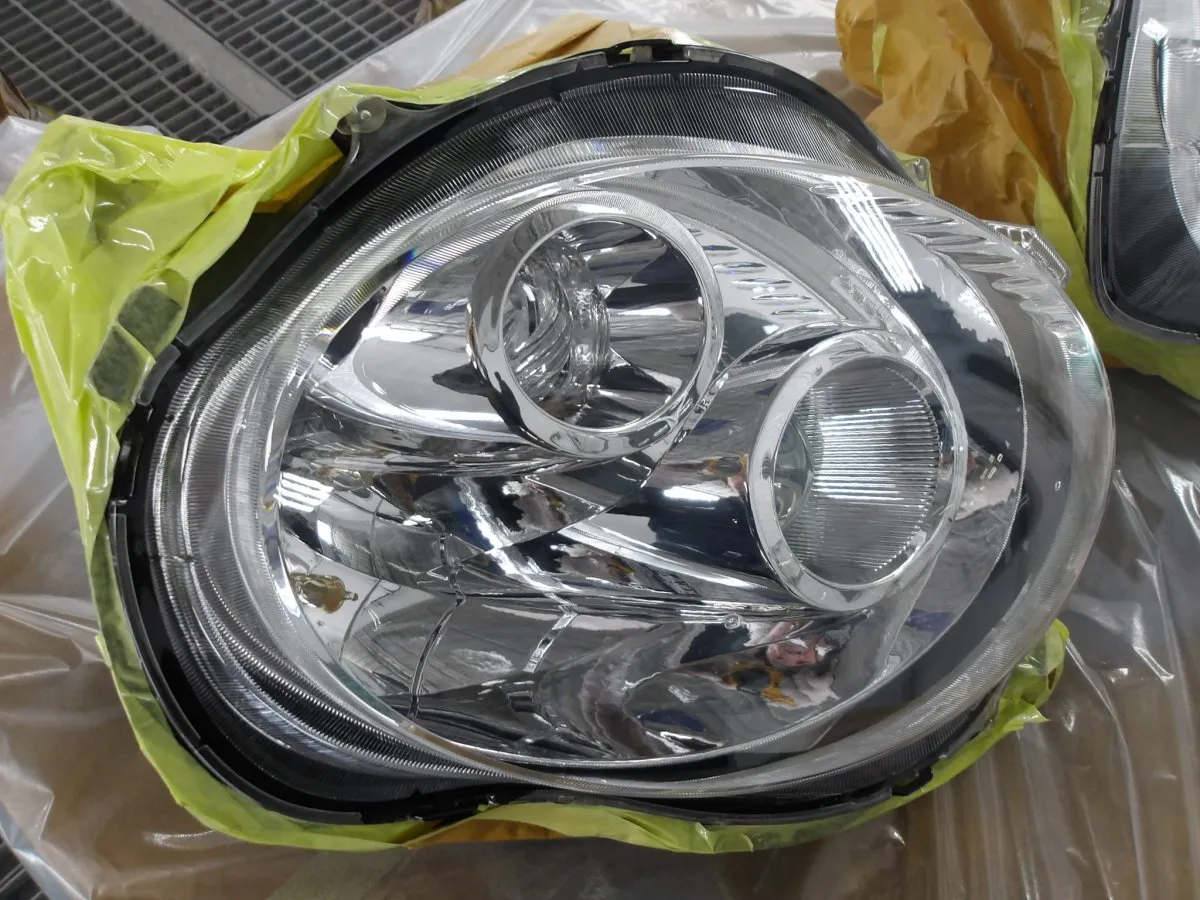 ヘッドライト黄ばみ